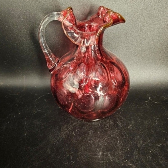 Vintage‎ Fenton ruffle edge hand blown thumbprint vase/pitcher - Picture 3 of 7